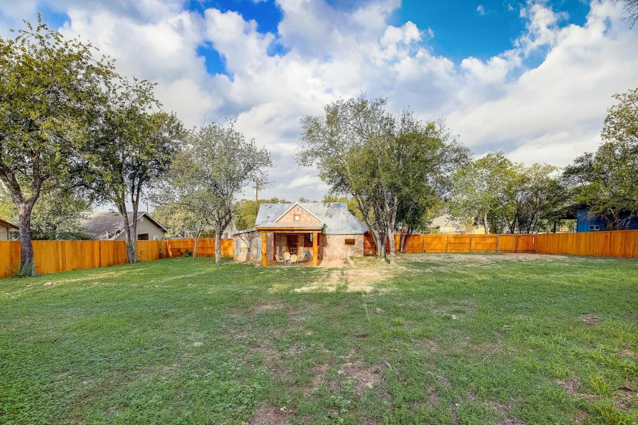 Marble Falls Zen Exterior photo
